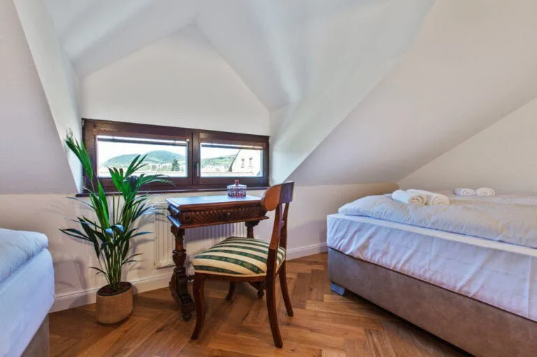 Apartment6-24