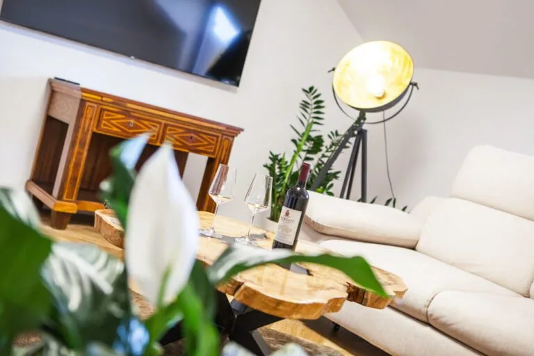 Apartment7-08